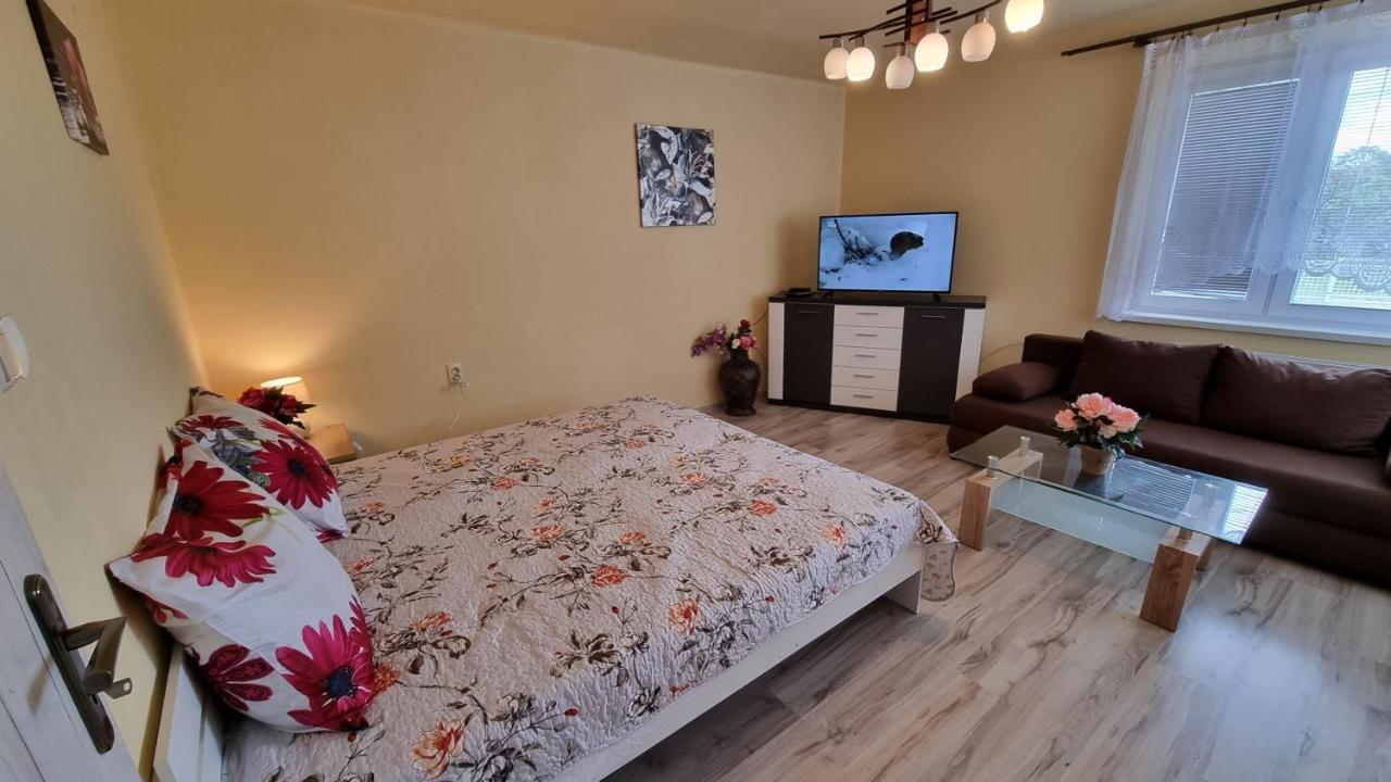 Apartmany Sebastian Pribylina Eksteriør billede